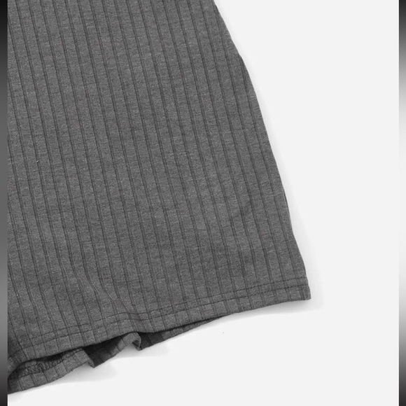 NWOT SHEIN Tee Romper - Picture 4 of 4